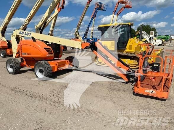 JLG 600AJ Strēles pacēlāji