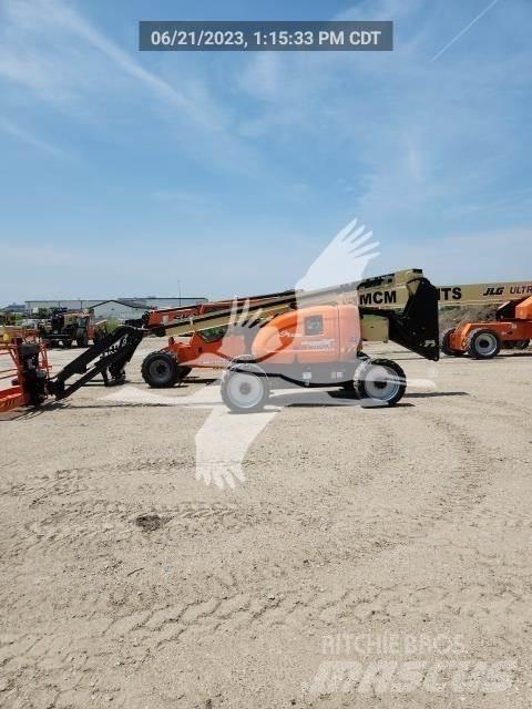 JLG 600AJ Strēles pacēlāji
