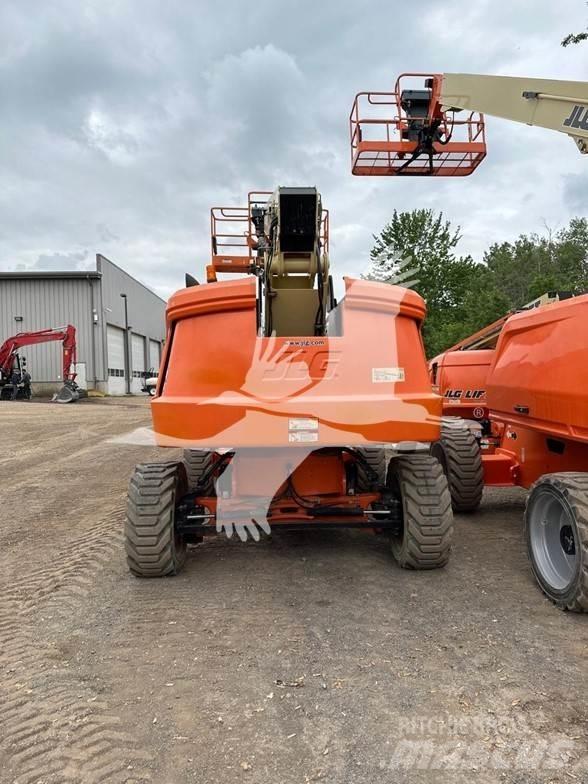 JLG 600S Teleskopiskie pacēlāji