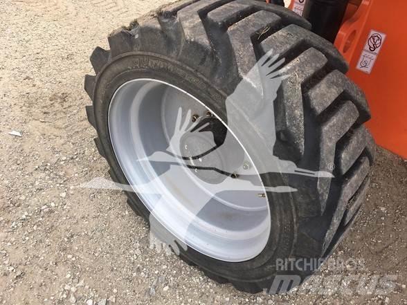 JLG 660SJ Teleskopiskie pacēlāji