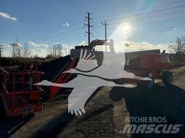 JLG 660SJ Teleskopiskie pacēlāji