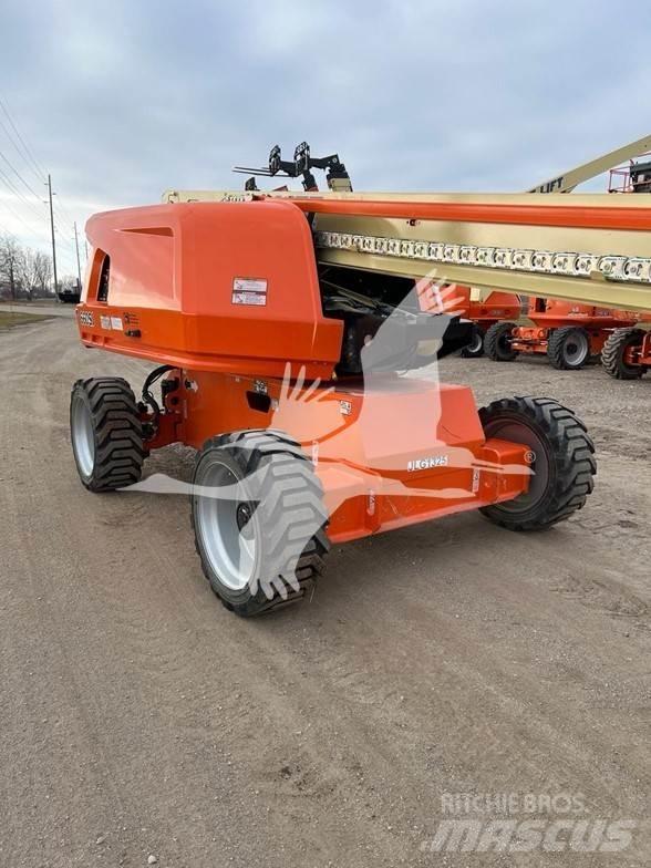 JLG 660SJ Teleskopiskie pacēlāji