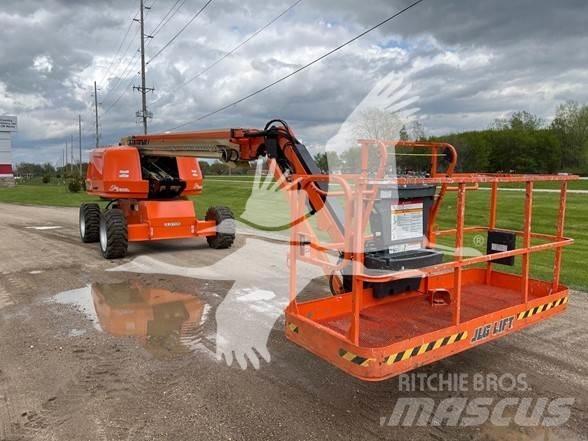 JLG 660SJ Teleskopiskie pacēlāji