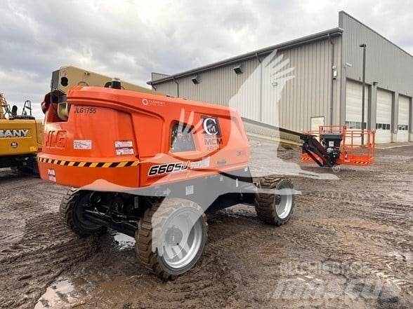 JLG 660SJ Teleskopiskie pacēlāji