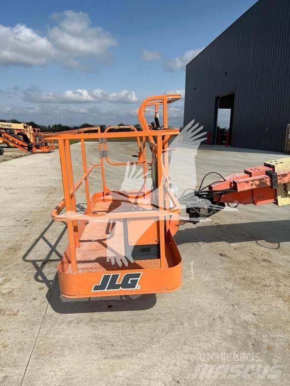 JLG 800S Teleskopiskie pacēlāji