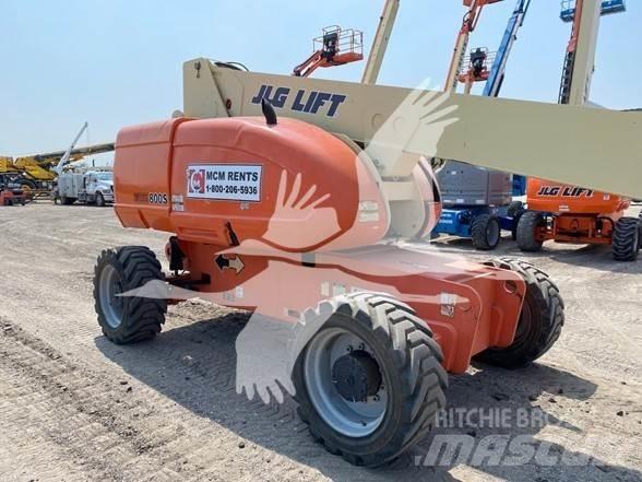 JLG 800S Teleskopiskie pacēlāji