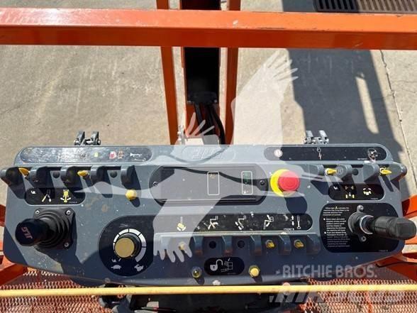 JLG 860SJ Teleskopiskie pacēlāji