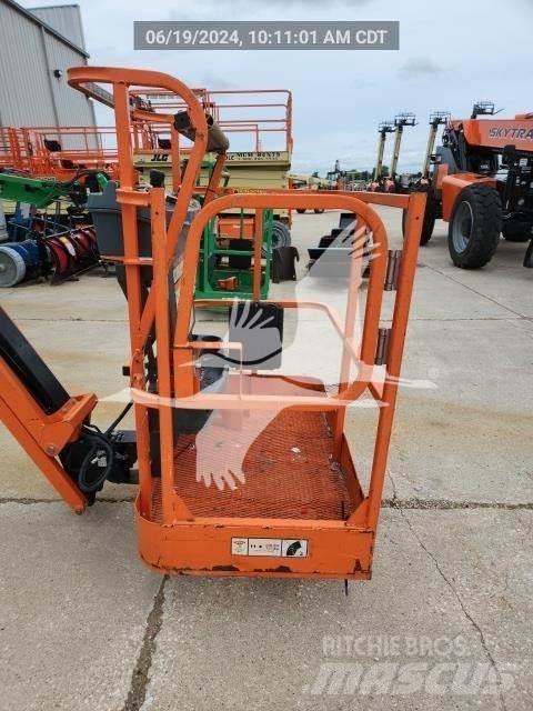 JLG E300AJP Strēles pacēlāji