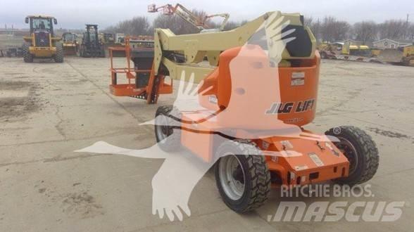 JLG E450AJ Strēles pacēlāji