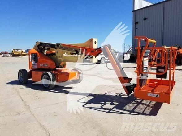 JLG E450AJ Strēles pacēlāji