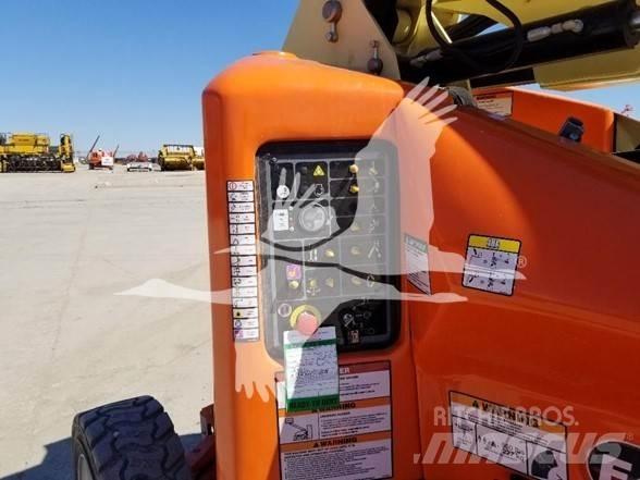 JLG E450AJ Strēles pacēlāji