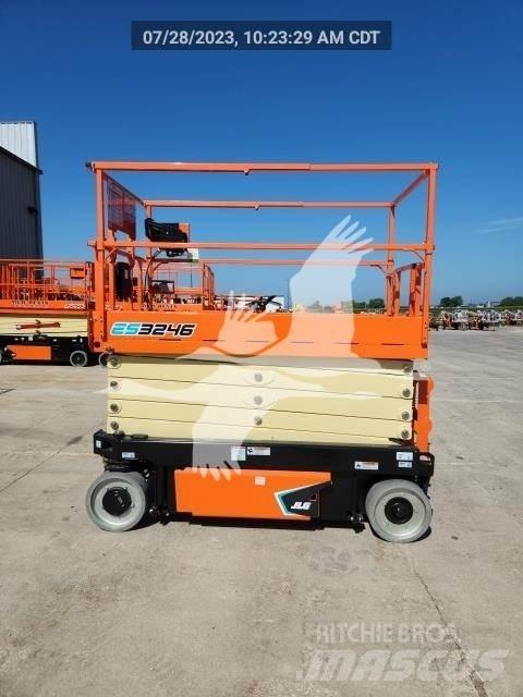JLG ES3246 Šķerveida pacēlāji