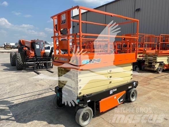 JLG ES3246 Šķerveida pacēlāji