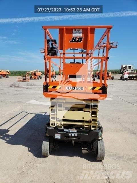 JLG ES3246 Šķerveida pacēlāji