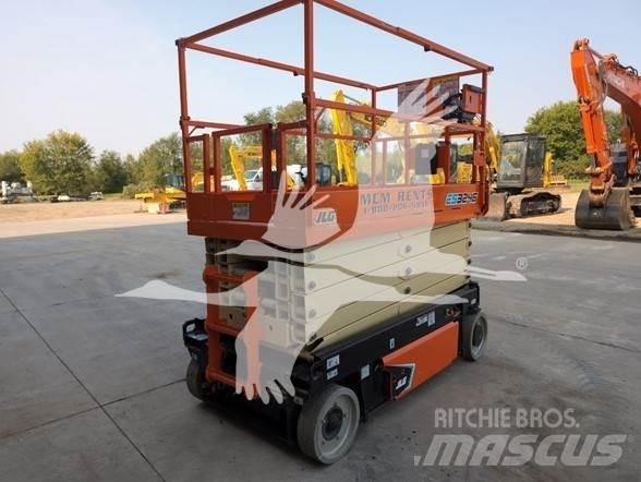 JLG ES3246 Šķerveida pacēlāji