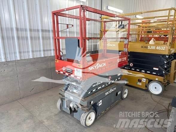 SkyJack SJ3219 Šķerveida pacēlāji