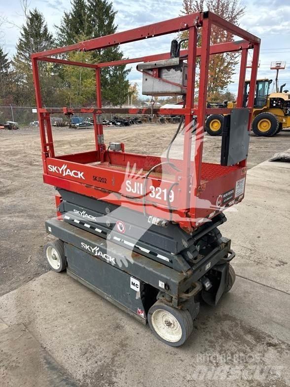 SkyJack SJ3219 Šķerveida pacēlāji