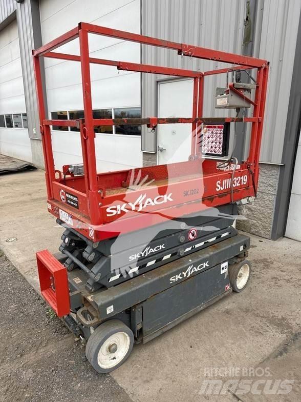SkyJack SJ3219 Šķerveida pacēlāji