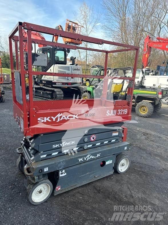 SkyJack SJ3219 Šķerveida pacēlāji
