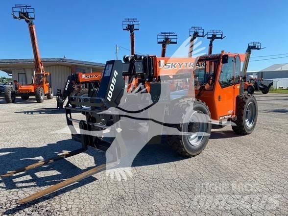 SkyTrak 10054 Teleskopiskie manipulatori