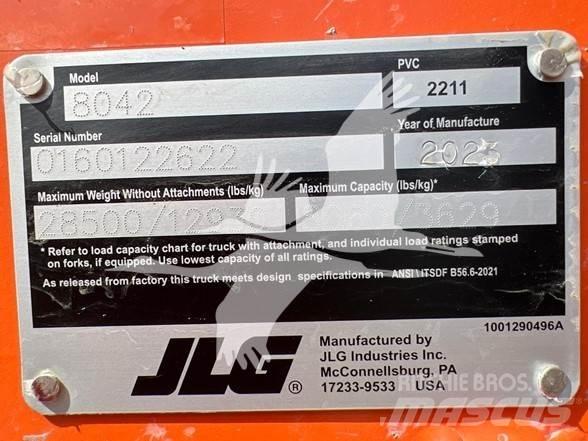 SkyTrak 8042 Teleskopiskie manipulatori