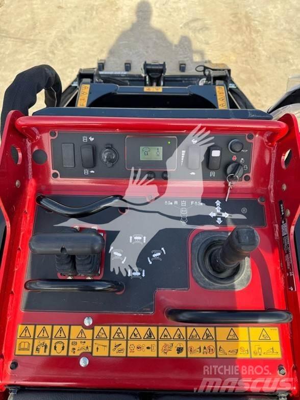 Toro TX-1000 Lietoti riteņu kompaktiekrāvēji