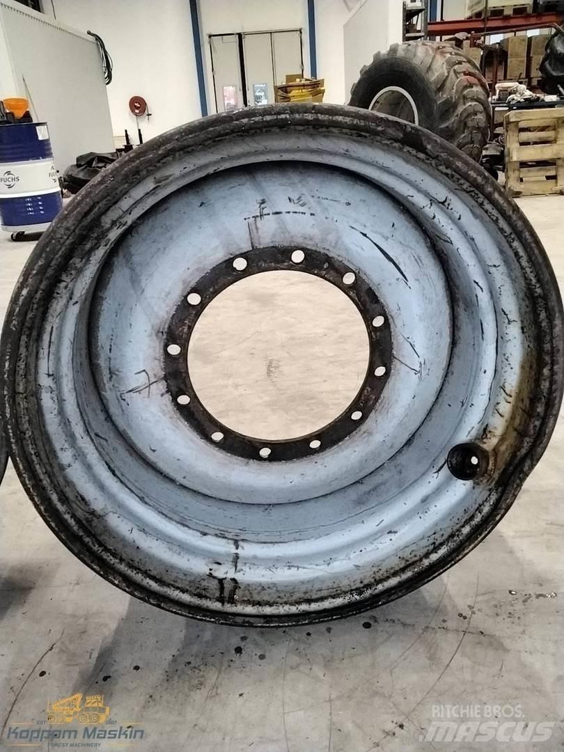 Valmet 901 20x34 Riepas, riteņi un diski