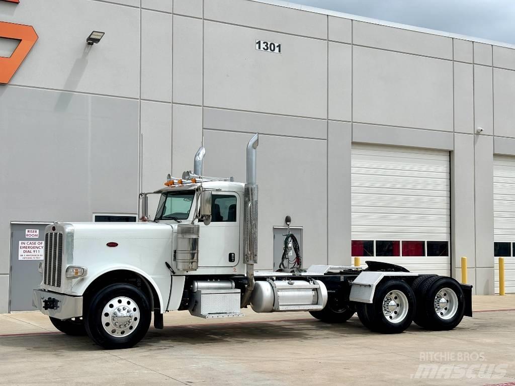 Peterbilt 389 Vilcēji