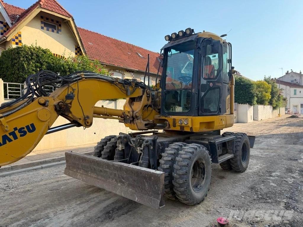 Komatsu PW 118 Ekskavatori uz riteņiem