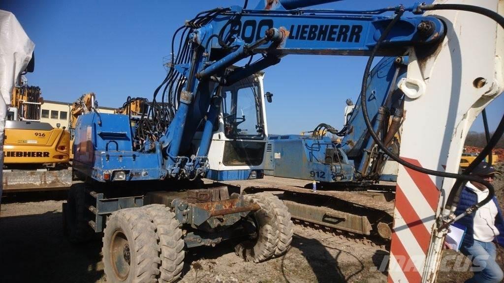 Liebherr A900 Ekskavatori uz riteņiem