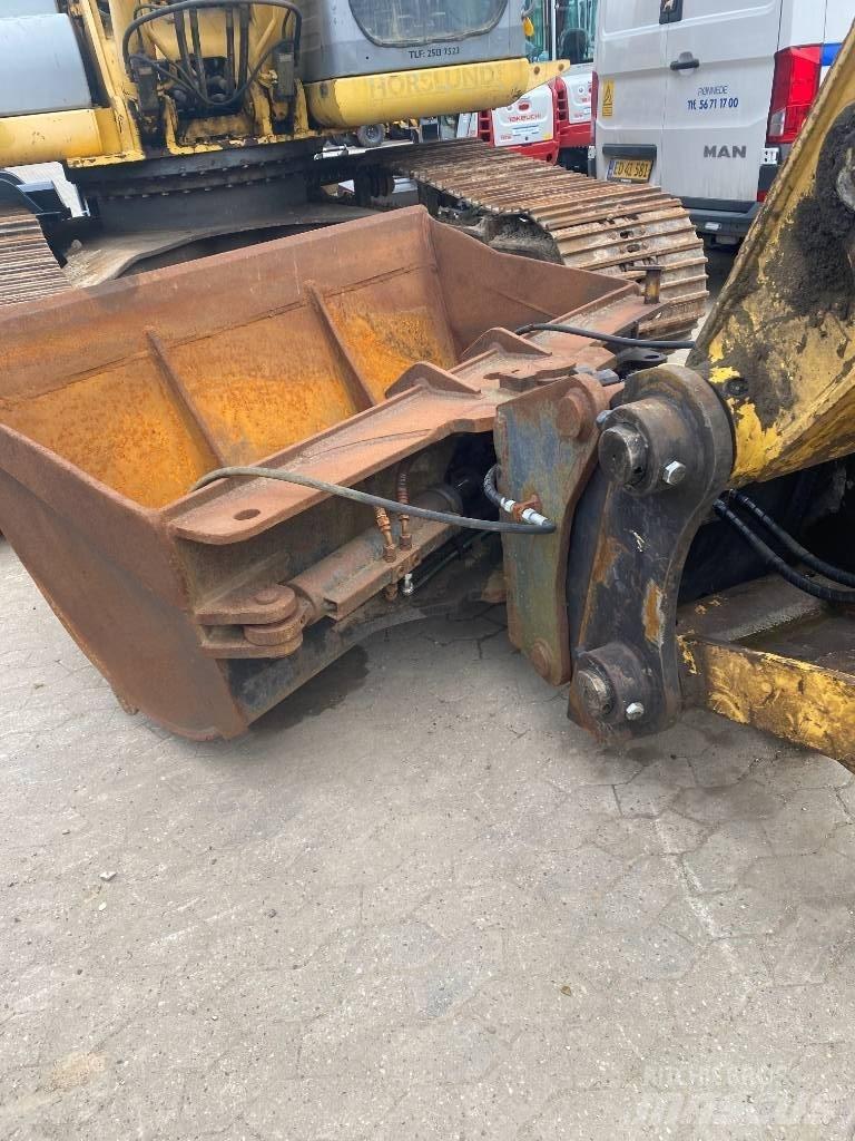 New Holland E 265 Kāpurķēžu ekskavatori