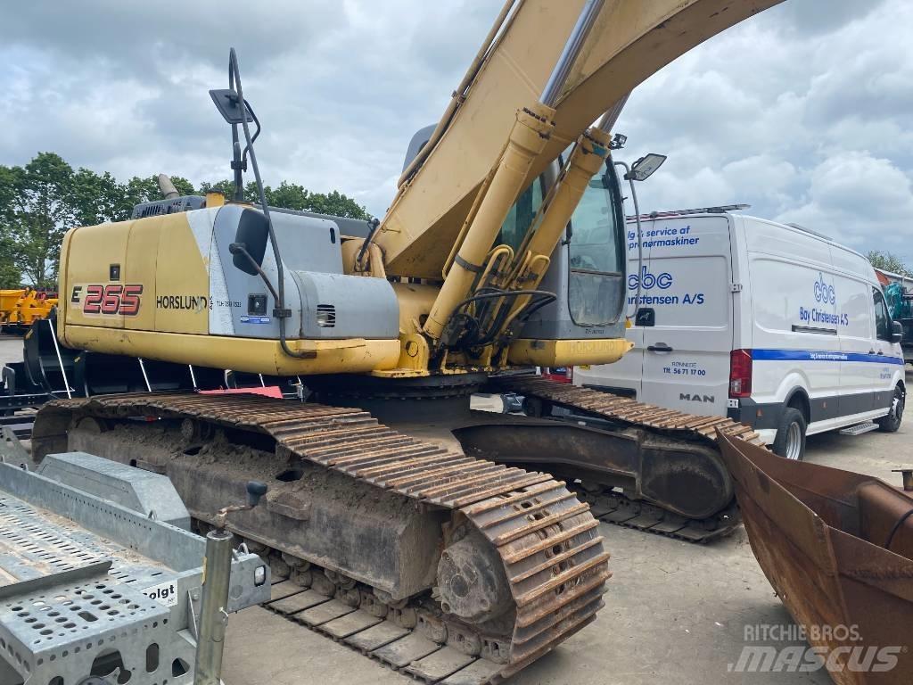 New Holland E 265 Kāpurķēžu ekskavatori