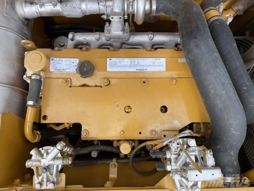 CAT 320 D Kāpurķēžu ekskavatori