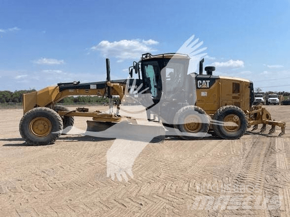 CAT 320 Kāpurķēžu ekskavatori