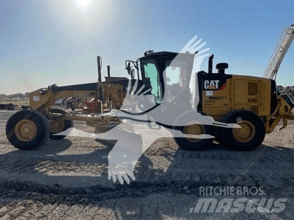 CAT 330FL Kāpurķēžu ekskavatori