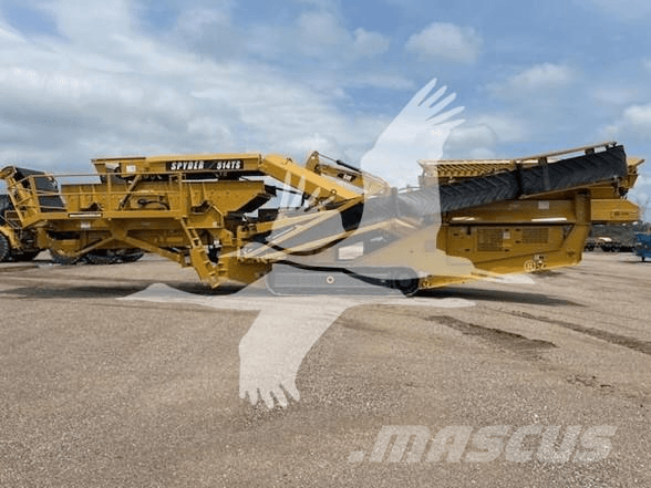 CAT 966M Iekrāvēji uz riteņiem
