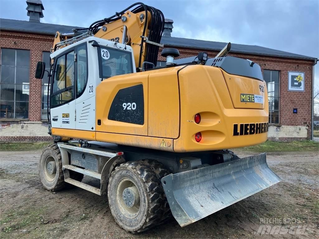 Liebherr A920 Ekskavatori uz riteņiem