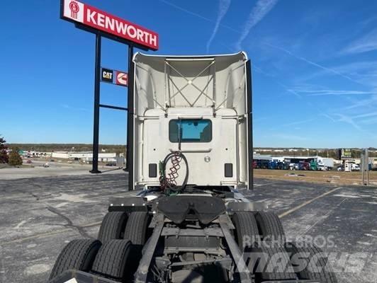 Kenworth T 680 Vilcēji