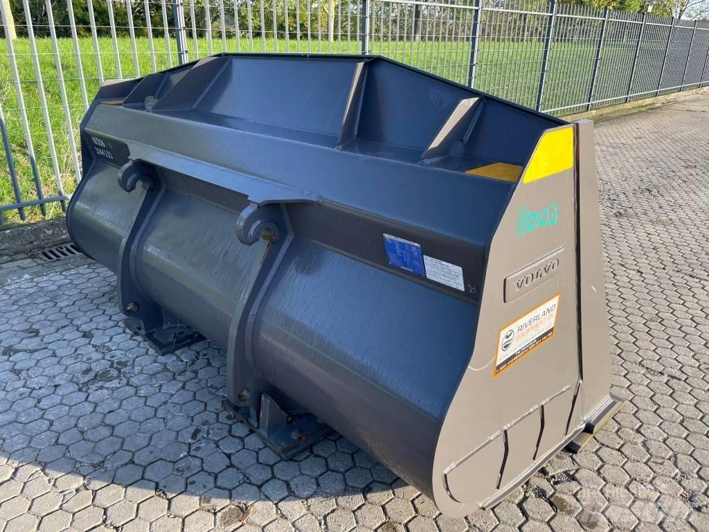 Volvo L 120 H Bucket Kausi