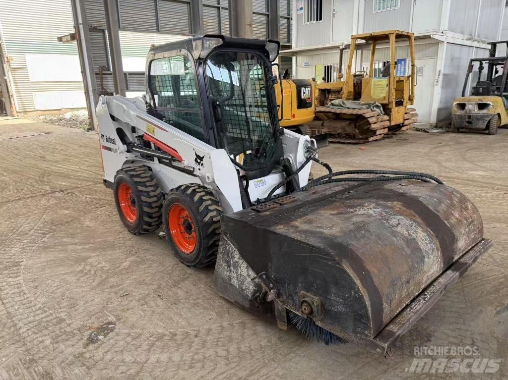 Bobcat S 550 Lietoti riteņu kompaktiekrāvēji