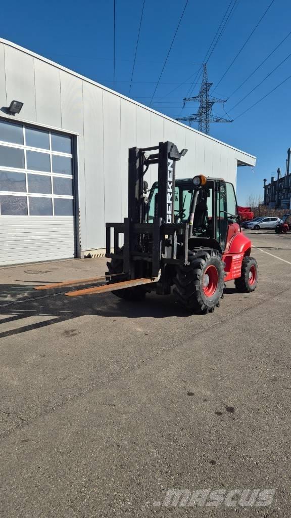 Ausa C 500 H X4 Apvidus autokrāvējs