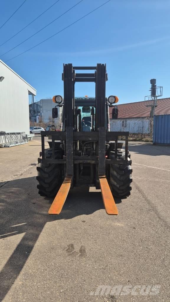 Ausa C 500 H X4 Apvidus autokrāvējs