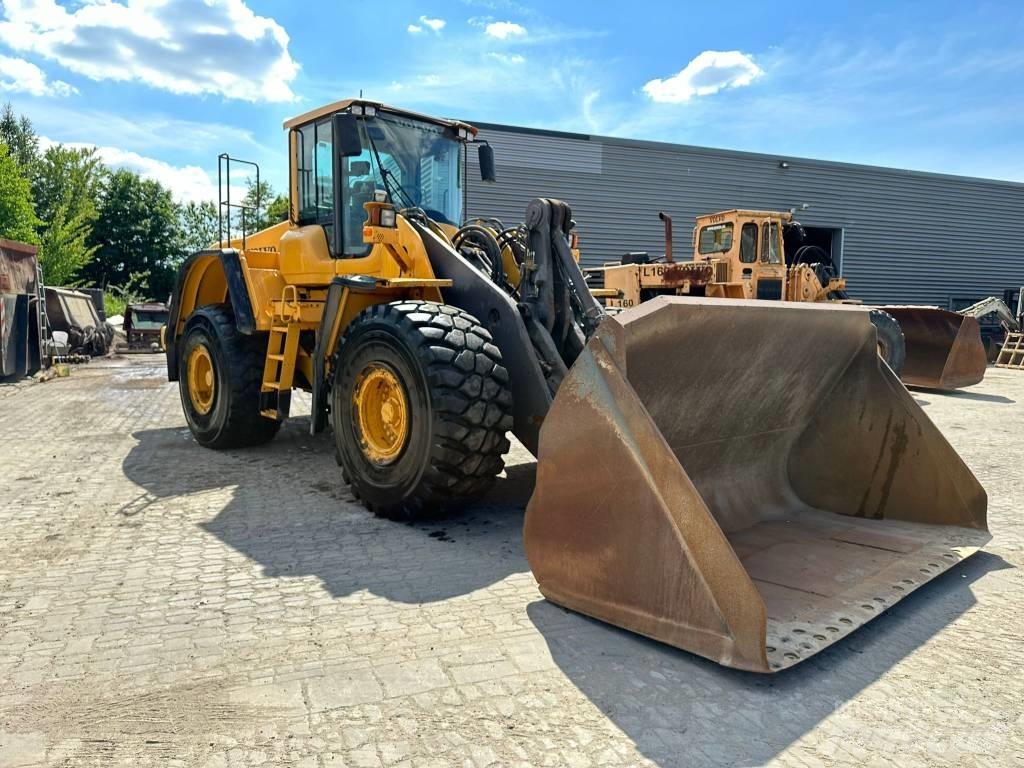 Volvo L180F Iekrāvēji uz riteņiem