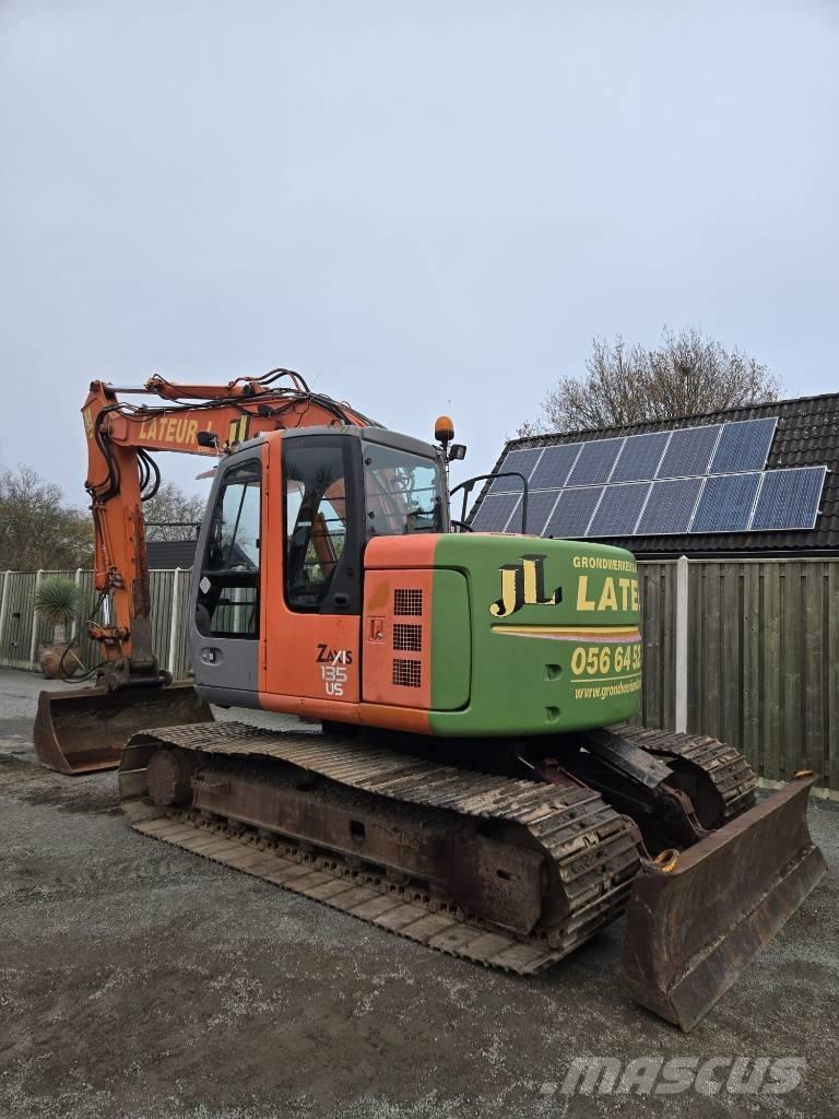 Hitachi ZX 135 US Kāpurķēžu ekskavatori