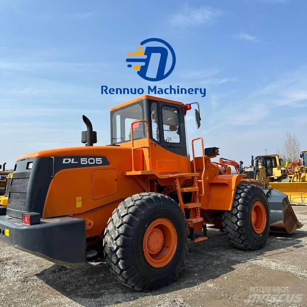 Doosan DL505 Iekrāvēji uz riteņiem