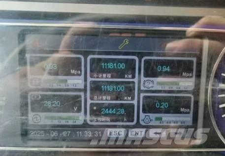 Sany STC1000C7-1 Visurgājēji celtņi