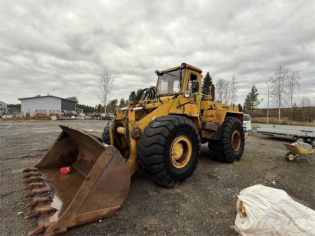 Hanomag C66 Iekrāvēji uz riteņiem