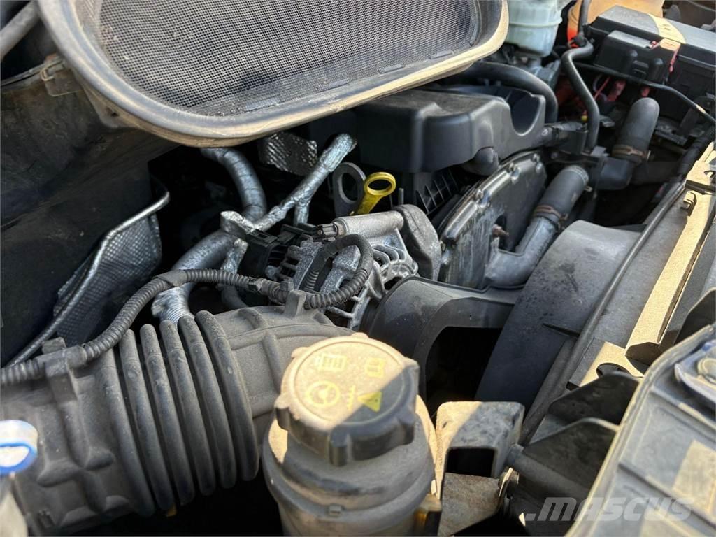 Ford Transit Kemperi un dzīvojamās piekabes