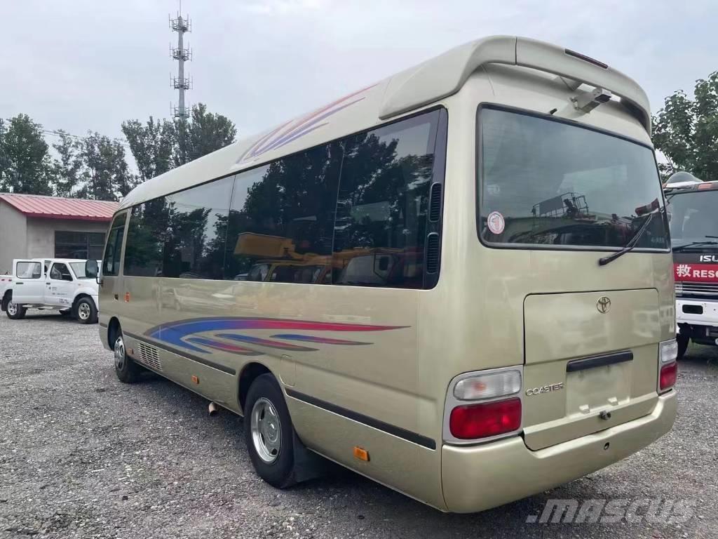 Toyota Coaster Bus Mikroautobusi