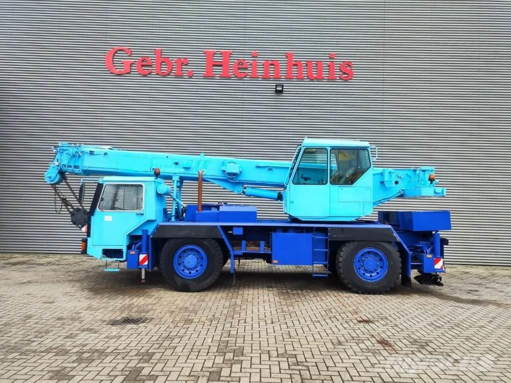 Liebherr LTM 1025 Visurgājēji celtņi